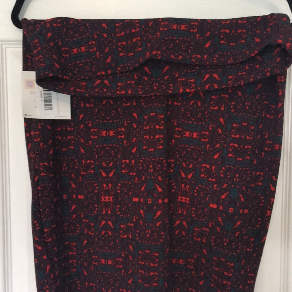 LuLaRoe Cassie skirt- large